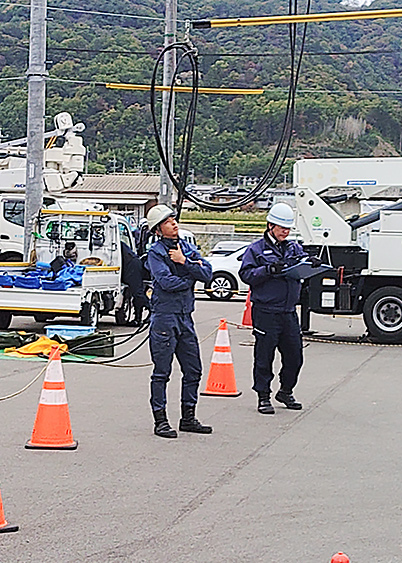 設備を点検し、電気の安心を守る
