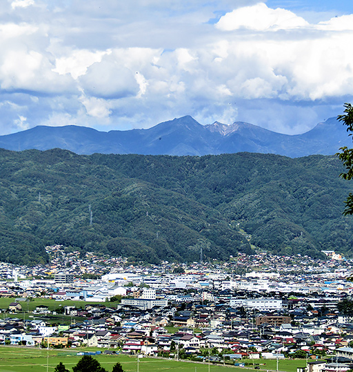 外線工事は、目に見えない場面で人々の毎日を支える重要な仕事
